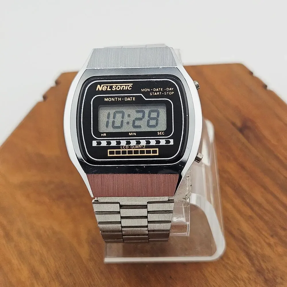 Nel Sonic Digital Watch Silver Tone Sporty Timer Running Workout Date Calendar